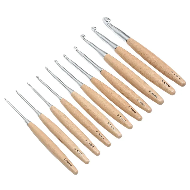 Maschly 11-teiliges Häkelnadel-Set mit Holzgriff – Nadeln für Stricken und Handarbeiten
