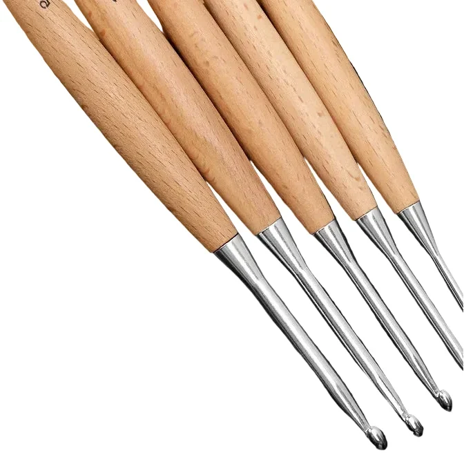 Maschly 13-teiliges Häkelnadel-Set aus Holz – Größen 3 bis 12 mm, polierter Griff